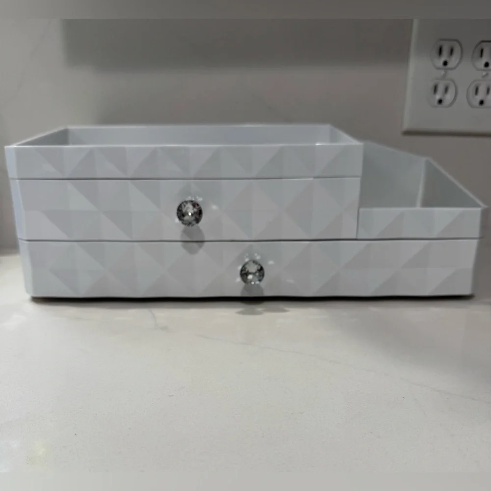 Cosmetic Organizer